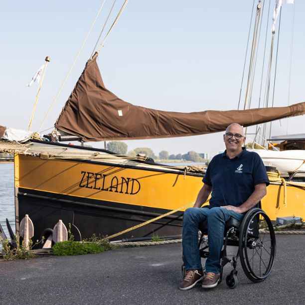 Peter y su velero 100 % accesible de 1904