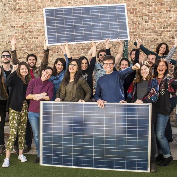 Cómo instalar paneles fotovoltaicos en casa y participar en una Oleada Solar