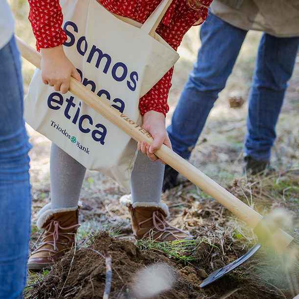 Triodos Bank organiza junto con Caser y ARBA una jornada de reforestación